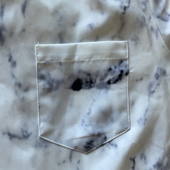 Dress - Picture 4 of 5